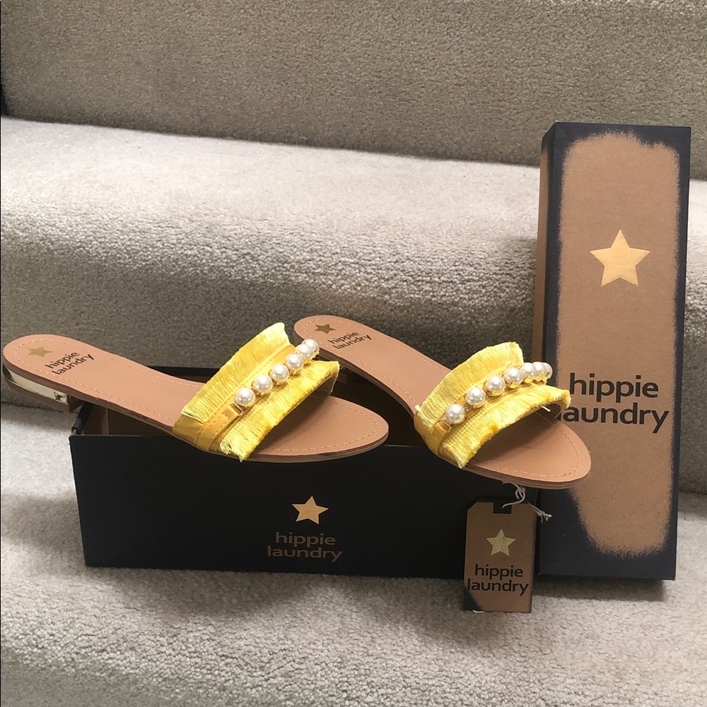 Hippie Laundry, yellow fringe with pearls, Kora sandals, size 8, never worn